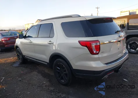 2018 Ford Explorer Xlt из США, поврежденный, VIN 1FM5K7D89JGA52126
